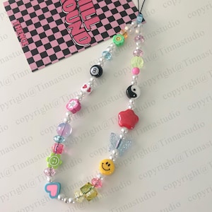 Trendy Y2K Phone Charm – Beaded Kawaii Wrist Strap – Colorful Funky Accessory for Phone, Bag, Camera – Handmade Gift for Her