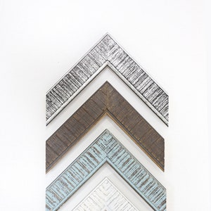 1 5/8" Distressed Wood Frame - Custom-made picture frames