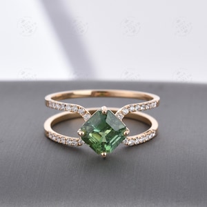Tourmaline Engagement Ring Solid 18K Gold Bridal Ring Green Gemstone Ring Cushion Cut Tourmaline Wedding Ring Unique Anniversary Gift Ring