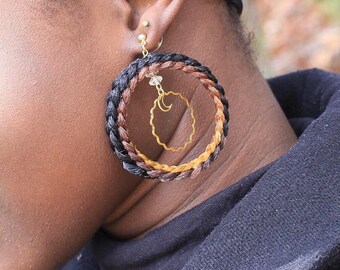 Eclipse de clair de lune - Boucles d'oreilles bijoux artistiques AKA Hairings, cheveux noirs à bruns ambrés