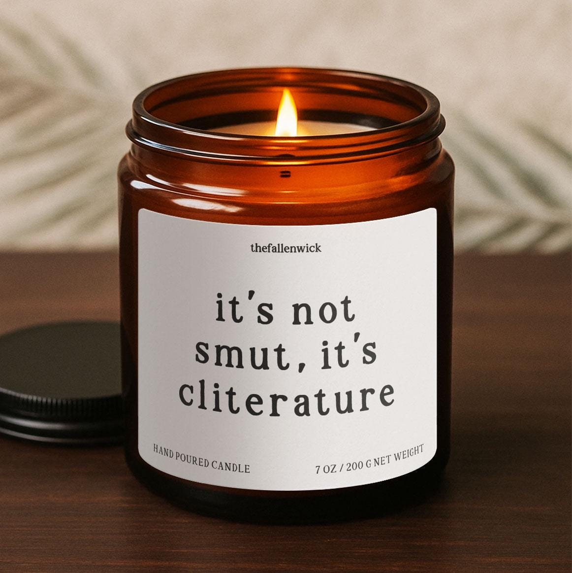Ce n'est pas SMUT, c'est de la littérature, amateur de livres épicés, cadeau livre fantastique, cadeau livre d'amour, bougie de lecture, cadeau rat de bibliothèque, romance, bougie