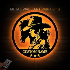 Benutzerdefinierte Cowgirl und Pferd LED Metallwandkunst, Western Frau Porträt Schild mit Namen, personalisierte Ranch Haus Dekor, rustikales Cowgirl Geschenk