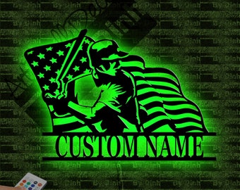 Insegne al neon personalizzate del giocatore di calcio per la decorazione della parete, arte della parete del metallo di calcio, regalo personalizzato della luce del segno del neon del LED per i