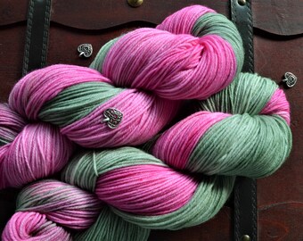 Pink Moss handgefärbte Sockenwolle, 75 Schurwolle (Merino) / 25 PA, 100g / 400m LL, fingering Stärke