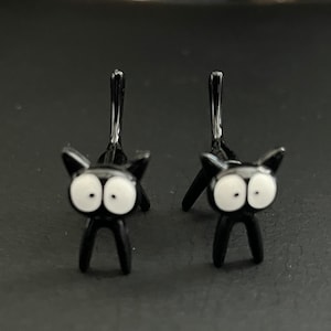 Black Cat Stud Earrings - Great for Halloween!