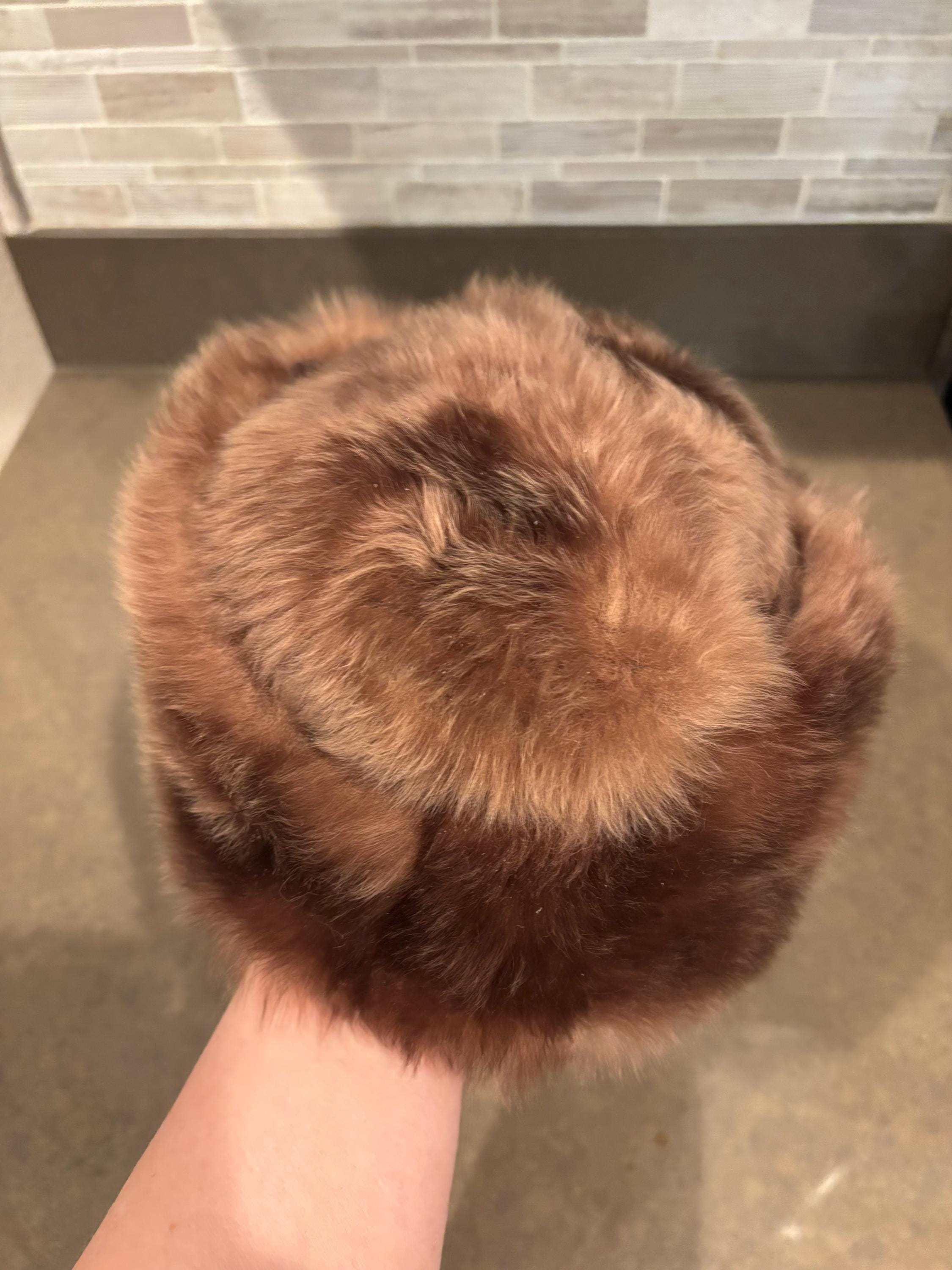 Vintage Original Tuscan Lamb Fur Hat Beanie Cream Brown Made In Italy Vintage Genuine Tuscan Italian Lamb Skin Fur Winter Hat  main image 2