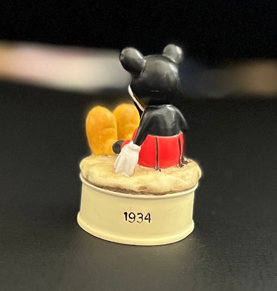 ミッキーマウス Vintage Disney Lenox Mickey Mouse Gulliver Mickey - Cartoon