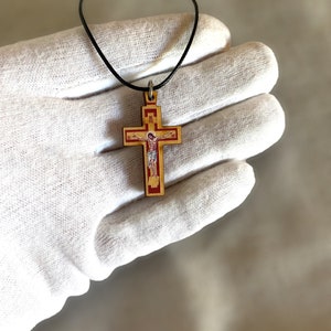 Collier croix en bois Collier unisexe Cadeau religieux Collier de prière Avec Jésus-Christ Collier avec cordon réglable Croix peinte image 3
