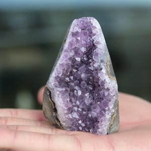 Amethyst Geode Cluster - Natural Purple Crystal for Healing, Meditation, Home Decor 191g