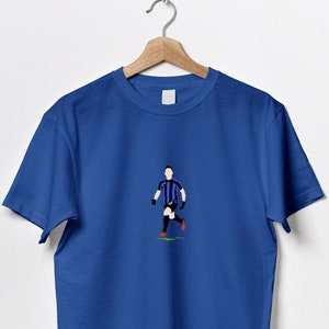 Inter Milan t-shirt, Gift for Inter Milan fans, regalo per tifosi dell&#39;Inter, unisex tee, Lautaro Martinez
