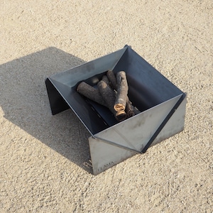 CAMPFIRE L/ Fire Pit/ Camping Fire/ Foldable Fire Pit/ Fire Pit for Garden/ Portable Fire Pit/ Log Burner/ Fire Pit/ Barbecue