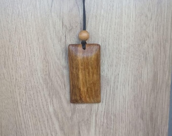 Wooden pendant walnut &#39;Classic&#39;