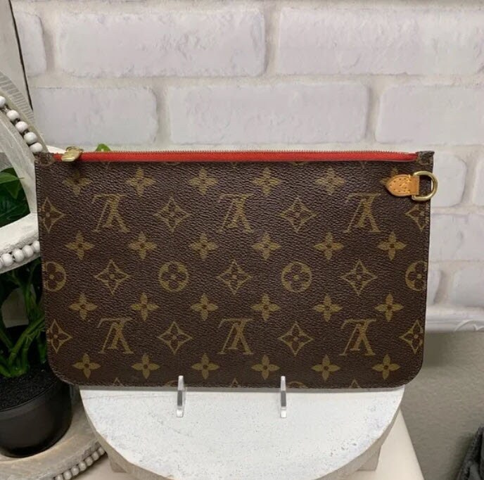 vuitton neverfull pochette accessoires