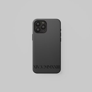 Capa personalizada com gravação a laser de algarismos romanos - capa para celular