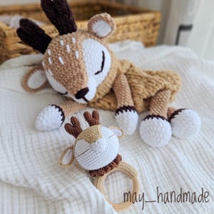 GESCHENK BABYDOUCHE, set herten en rammelaar, inrichting bos kinderkamer, cadeau nieuwe baby, babyknuffel veiligheidsdeken, deken dierenliefde