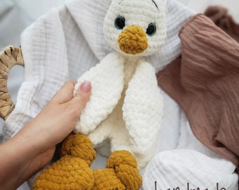 Peluche de pato hecho a mano, patito de ganchillo para bebé, manta de seguridad para bebé, patito adorable, decoración de guardería con temática de granja.