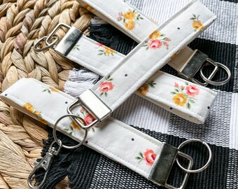 Floral Polka Dots | Spring Time | Keyfob Keychain