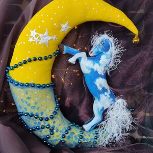 Night and Day - Horse