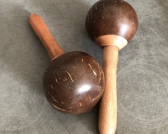 1 x Coconut Maraca Shaker Nut Shell & Natural Wood Handmade Indonesian Percussion Sound Therapy Healing Tribal Ethnic Pagan Sound Bath Yoga