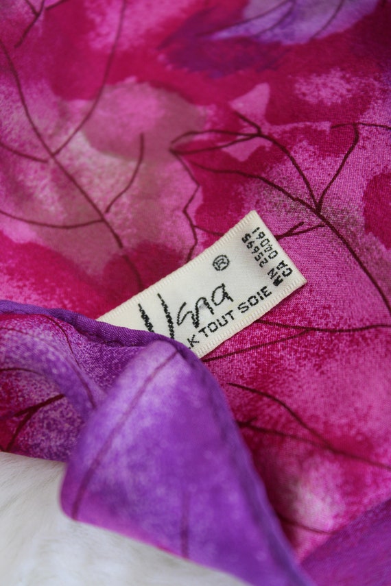 Vintage 100% Silk Japanese Scarf, Usna Floral Lea… - image 4