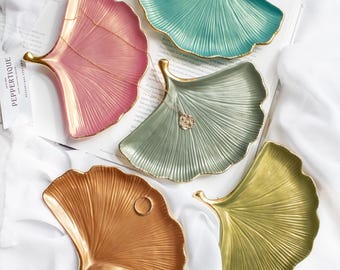 Ginkgo Leaf Jewelry Dish - Handcrafted Resin Tray with Gold Touch, Multipurpose Vanity Organizer