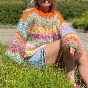 Bunter gestreifter Pullover, Häkelpullover, Handgestrickter warmer Pullover, Oversize-Pullover, Unisex-Pullover, Mohair-Pullover Bild 10