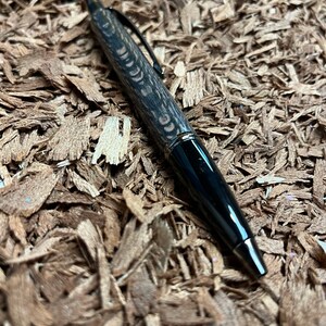 Compson pen in Gunmetal with Stabilized Black Macadamia