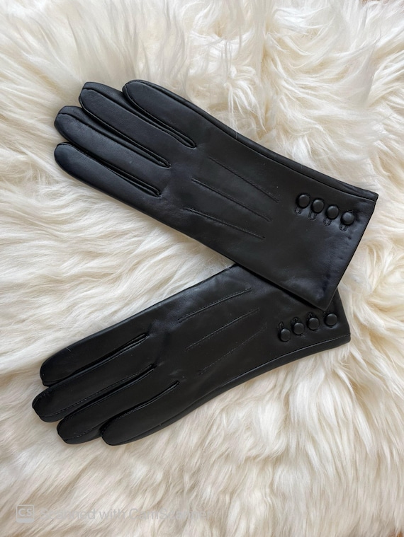 レザーハーフフィンガーグローブ レディース ショート 薄いセクション 裏地なし 春と秋 オートバイ乗馬 レディース 運転 指なし -  AliExpress 冬の手袋 春の女性の本革手袋女性の運転裏地なしゴートスキンハーフフィンガーグローブフィンガーレスジムフィットネスグローブTB12 乗馬用レザー手袋 黒 ボタン付きカフス