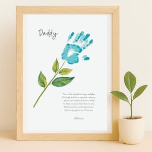 Arte imprimible con huella de mano y poema para el Día del Padre. Idea de regalo personalizada para papá en cumpleaños, San Valentín y más. Editable.
