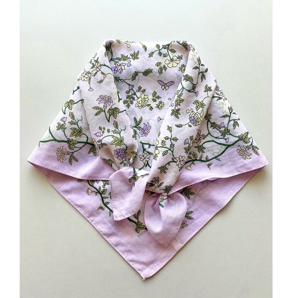 Vintage 70s 80s Cotton Bandana Folkloric Floral Handkerchief Pastel Purple Baumwolle Batiste Bandana, 19,5x20", 50x50,5 cm