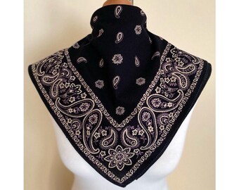 Vintage LOGG bomullsbandana svart lila kräm liten bomullshalsduk boho hippie paisley näsduk rocker bomullsbandana, 18,5x20", 47 x 51 cm