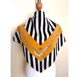 Vintage D&#39;Este Silk Square Scarf 90s Equestrian Silk Neckerchief Striped Black Ivory Mustard Seta Foulard Seidentuch, 32x33&quot;, 82x84 cm
