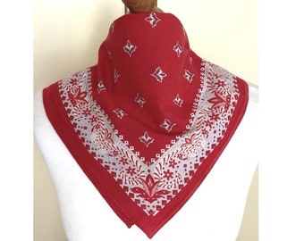 Vintage 50s 60s Cotton Bandana Small Baumwolle Scarf Paisley Handkerchief Pale Red Boho Hippie Hairband Folk Bandana, 15x16,5", 39x43cm