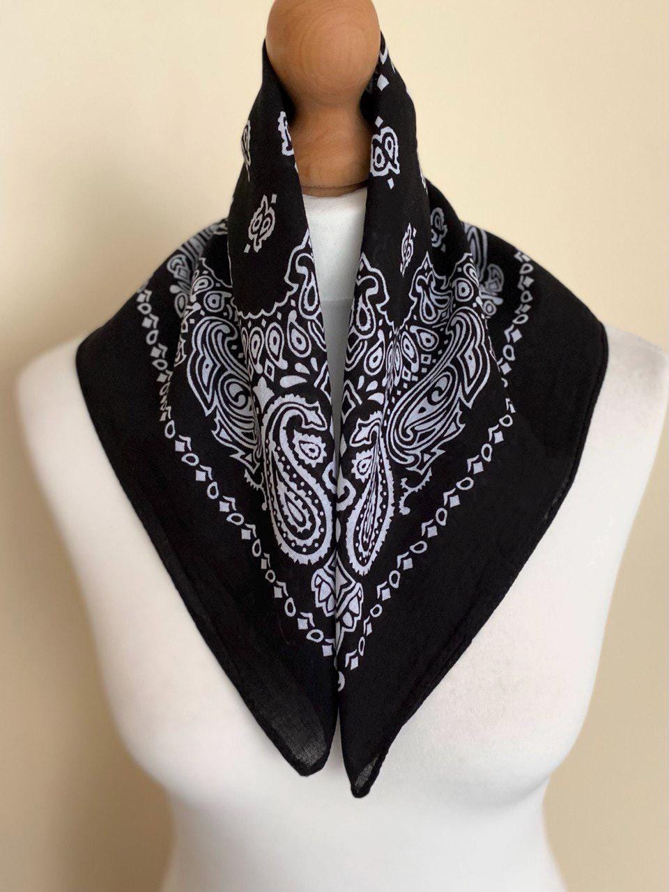 Vintage USA Designed RN 1399 Cotton Bandana Black Boho Hippie Handkerchief Western Rocker Biker Rare Cotton Bandana, 19,5x20,5,49,5x52,5 Cm - Etsy Vintage USA Designed RN 1399 Cotton Bandana Black Boho Hippie Handkerchief Western Rocker Biker Rare Cotton Bandana, 19,5x20,5,49,5x52,5 Cm - Etsy