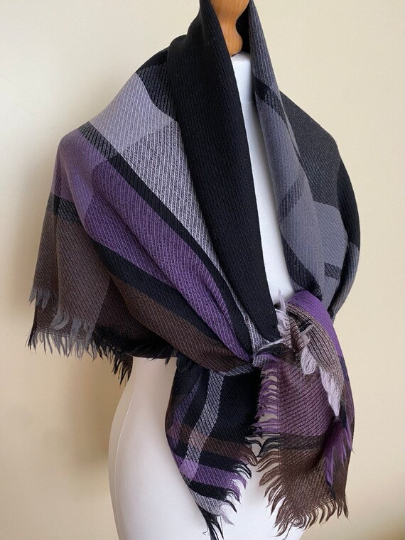 Vintage Plaid Wool Square Shawl Tartan Fringe Woo… - image 3