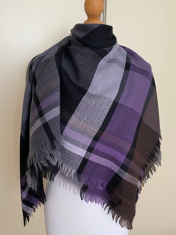 Vintage Plaid Wool Square Shawl Tartan Fringe Woo… - image 2