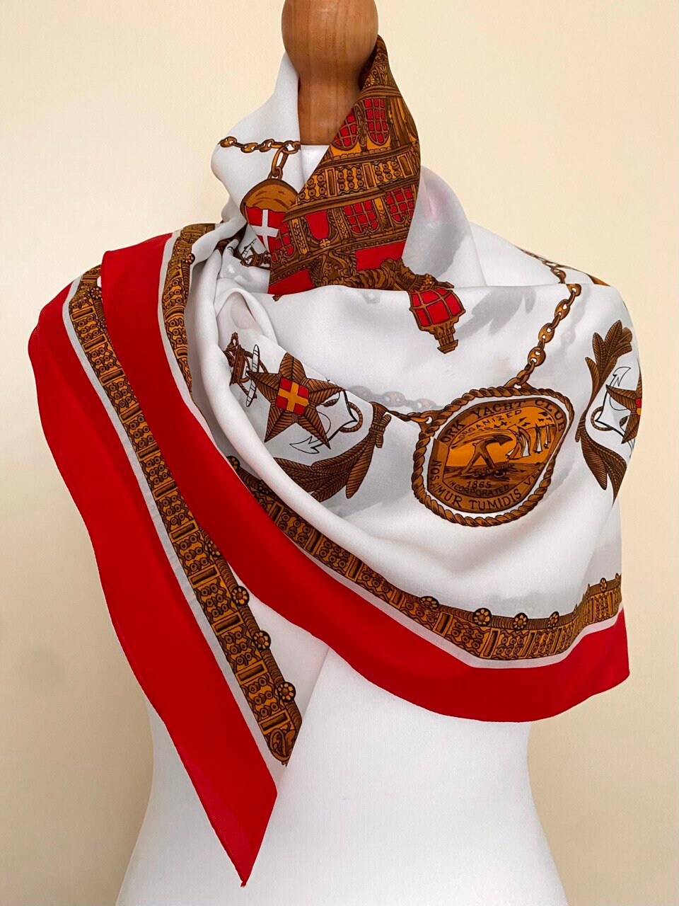 Foulard Vintage RAHN & BODMER Zürich En Soie 100% 88x88 Cm - Noir Et Ivoire Occasion