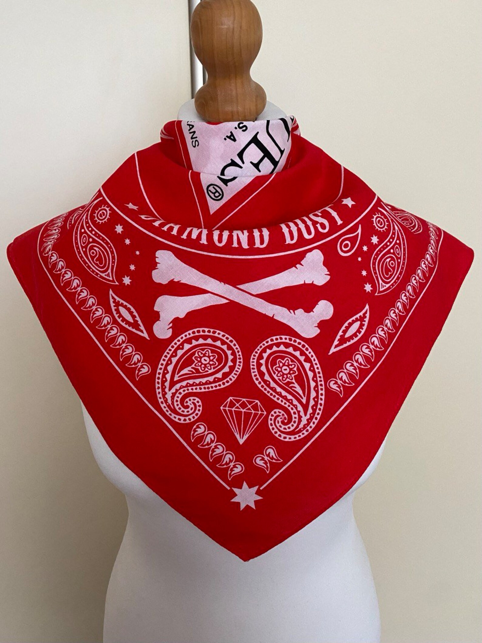 Vintage Guess USA Cotton Bandana Small Cotton Scarf Skulls Bones Print ...