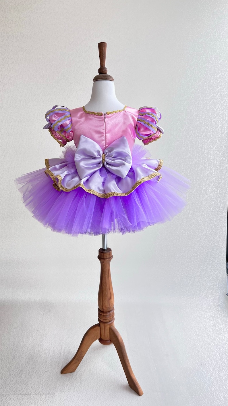 Robe Raiponce pour tout-petits Déguisement en tulle violet premier anniversaire Tutu de princesse violet Déguisement pour la récréation image 3