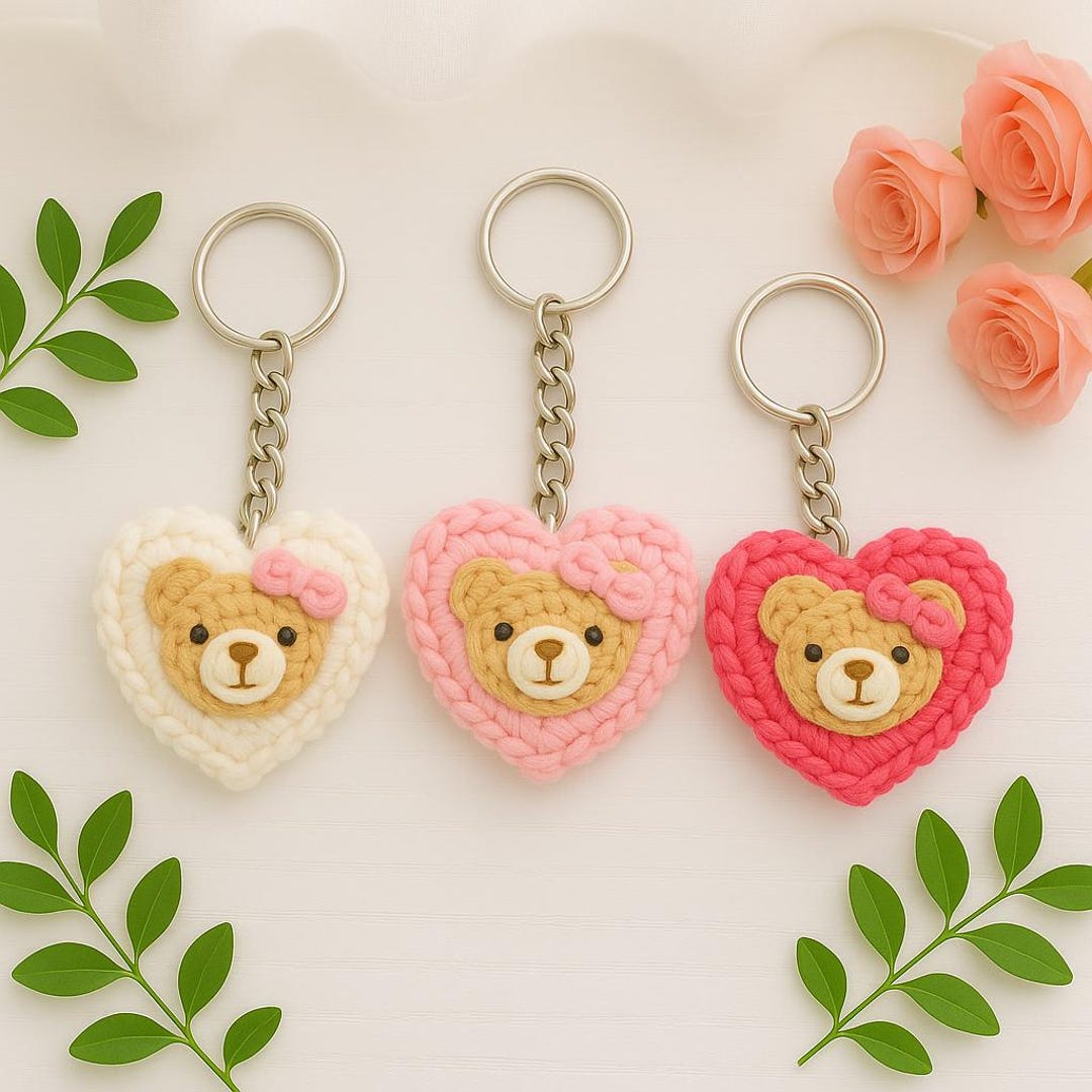 Crochet Heart Bear Keychain Pattern – Cute Amigurumi PDF Tutorial, Easy ...