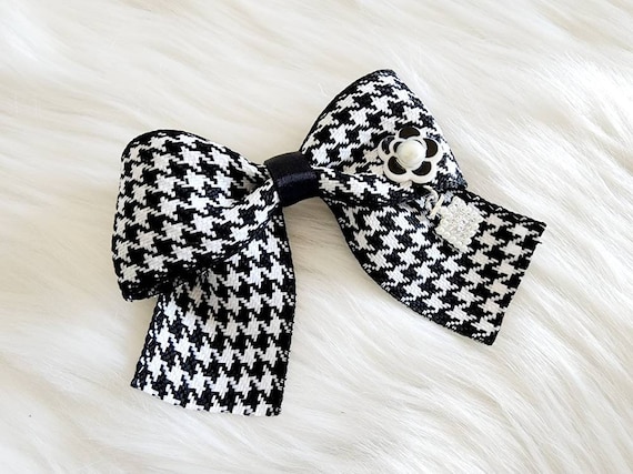 Luxury stylish bow hair clip/Elegant pattern bow hair pin with perfume bottle charm/exquisite bow hair accessories with perfume bottle charm