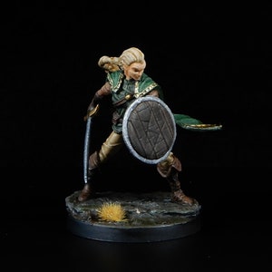 Female Elf Fighter - Hand Painted Miniature for Dungeons & Dragons, Pathfinder, Role Playing Games, RPGs, DMs and Board Games