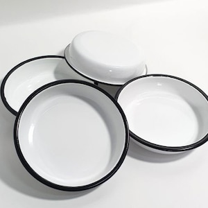 Enamel deep plates set of 4 pieces 21cm