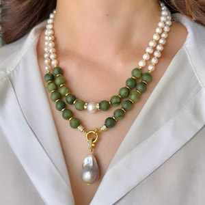 Jade and Pearl Necklace Set for Women, Baroque Pearl Pendant, Green White Beaded Statement Chunky Jewelry, Wife Anniversary Birthday Gift