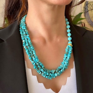 Chunky Turquoise Chips Necklace, Beaded Turquoise Blue Natural Stone Chic Bold Summer Jewelry Blue Gemstone Modern Design Statement Necklace
