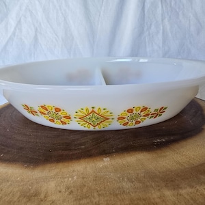 Vintage Glasbake Divided Casserole Dish – Mid-Century Milk Glass Bakeware – Floral Pattern – Retro Oven-to-Table Kitchenware
