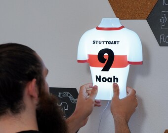 Fußball-Trikotlampe personalisiert Stuttgart, Geschenk Fußballfan, Geschenk für ihn, Babygeschenk, Deko Kinderzimmer, Nachtlicht