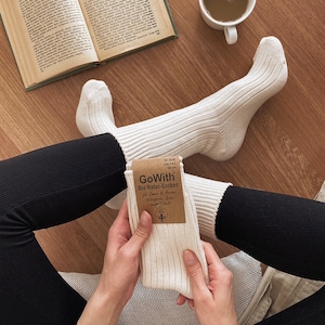 Soft, organic and breathable cotton socks for everyday occasions. These natural crew socks are made from 100% cotton and they make your feet comfortable. The color of these unisex bio crew socks is like cream, actually it is off-white. Free shipping!