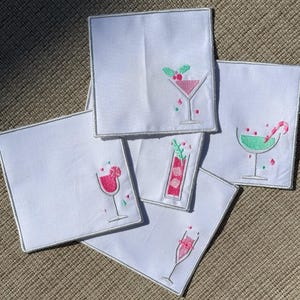 Embroidered Cocktail Napkins Anthropologie style– Pastel Holiday Cheer Bar Napkins for Stylish Entertaining Bild 5