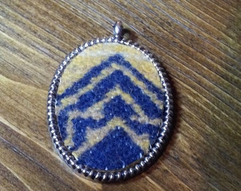 Native Wool Pendant | Framed Pendant | Silver Oval Pendant | Natural | Statement Necklace